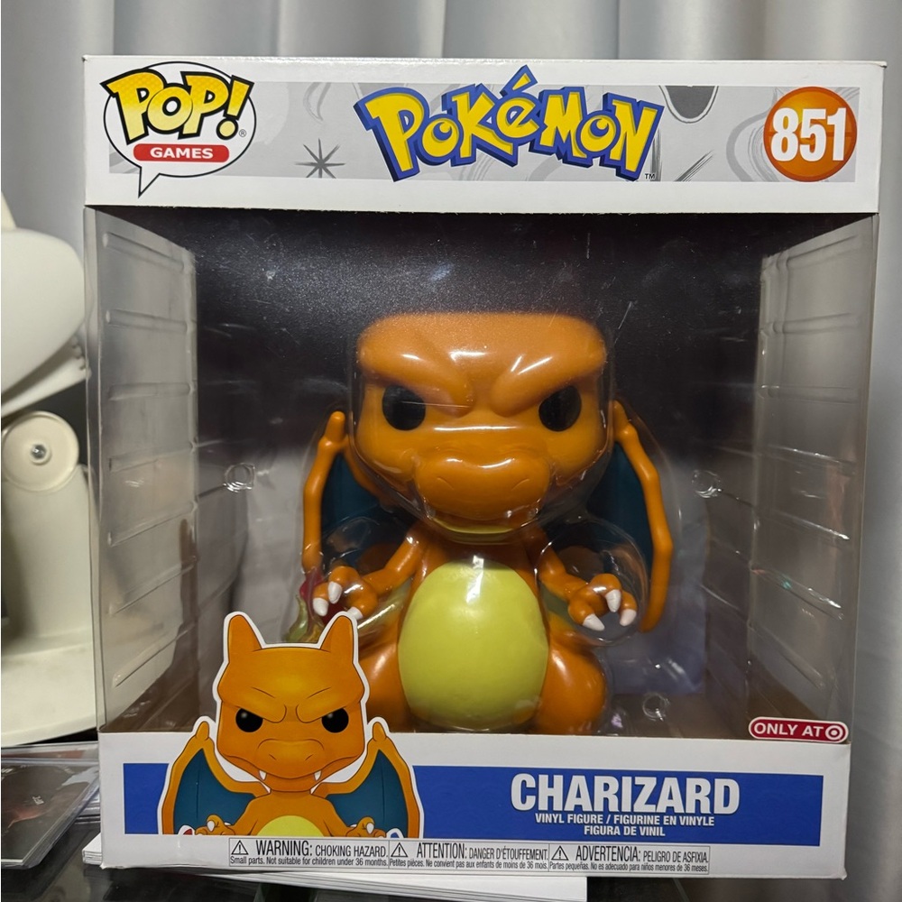 Charizard jumbo funko pop